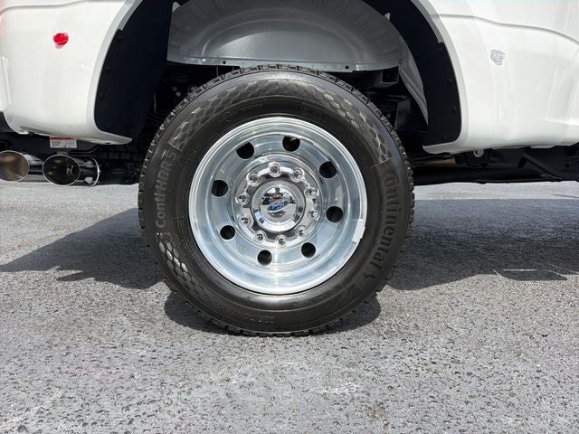 2026 Ford F-450SD Platinum DRW