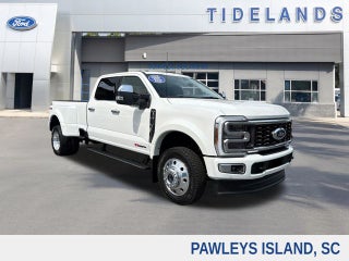 2026 Ford F-450SD Platinum DRW