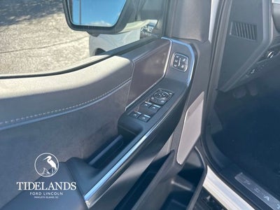 2025 Ford F-150 Platinum®