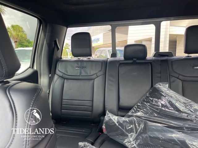 2025 Ford F-150 Platinum®