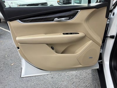 2018 Cadillac XT5 Base