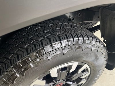 2024 Nissan Frontier PRO-X