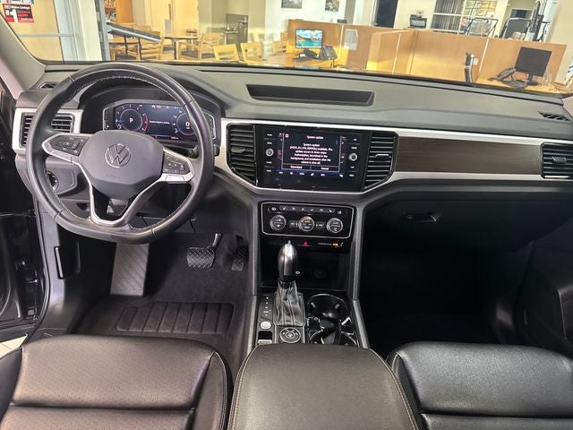 2023 Volkswagen Atlas 2.0T SE w/Technology