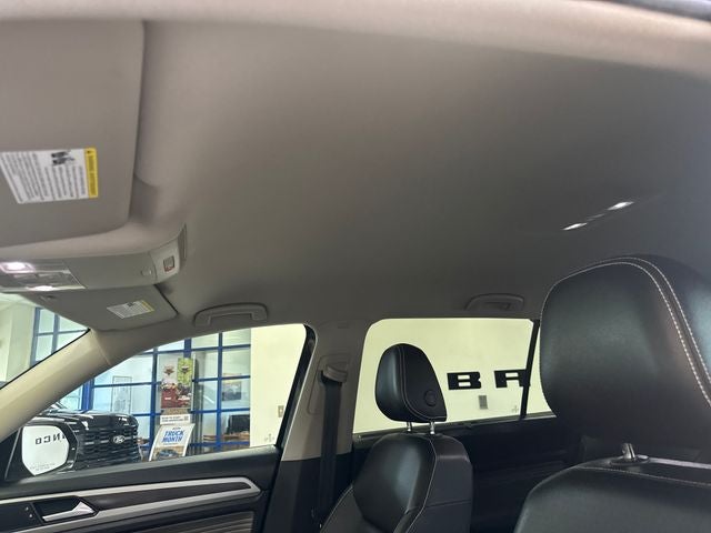 2023 Volkswagen Atlas 2.0T SE w/Technology