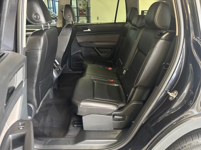 2023 Volkswagen Atlas 2.0T SE w/Technology