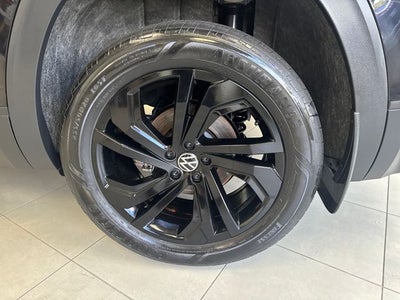 2023 Volkswagen Atlas 2.0T SE w/Technology