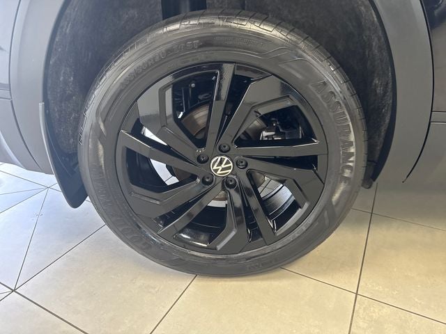 2023 Volkswagen Atlas 2.0T SE w/Technology