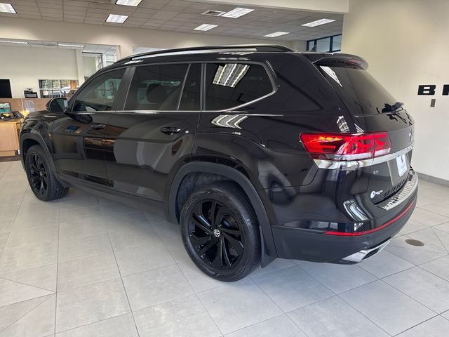 2023 Volkswagen Atlas 2.0T SE w/Technology