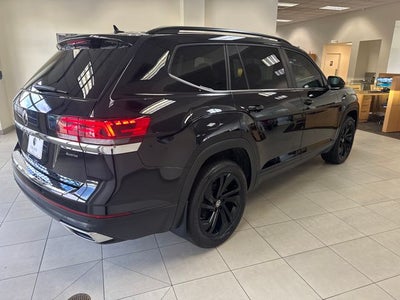 2023 Volkswagen Atlas 2.0T SE w/Technology