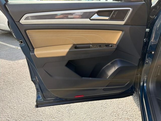 2022 Volkswagen Atlas Cross Sport 3.6L V6 SE w/Technology