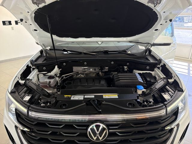2024 Volkswagen Atlas Cross Sport 2.0T SE