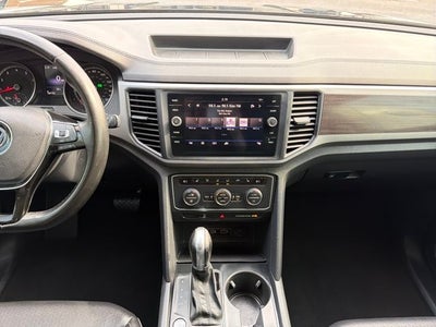 2019 Volkswagen Atlas 2.0T SE w/Technology w/Technology