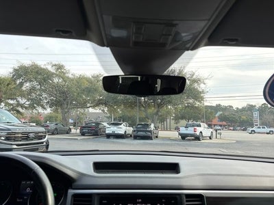 2019 Volkswagen Atlas 2.0T SE w/Technology w/Technology