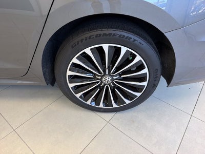 2022 Volkswagen Passat 2.0T Limited Edition