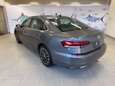2022 Volkswagen Passat 2.0T Limited Edition