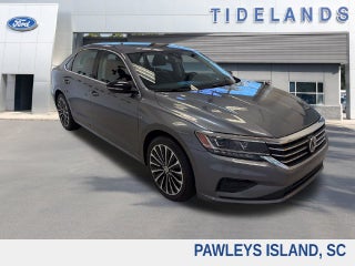 2022 Volkswagen Passat 2.0T Limited Edition