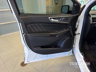 2022 Ford Edge ST