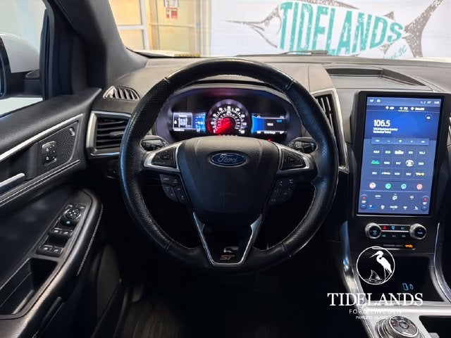2022 Ford Edge ST