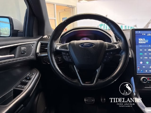 2022 Ford Edge ST