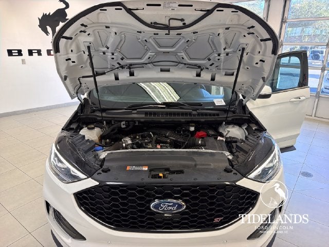 2022 Ford Edge ST