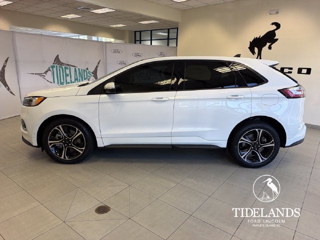 2022 Ford Edge ST