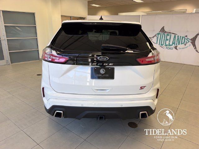 2022 Ford Edge ST