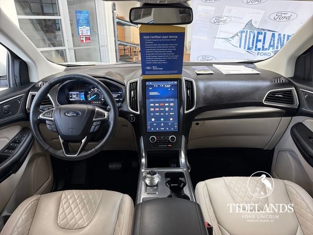 2023 Ford Edge Titanium