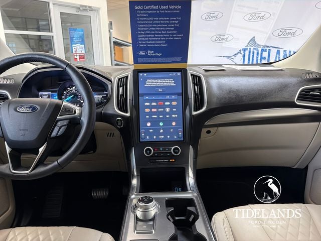 2023 Ford Edge Titanium