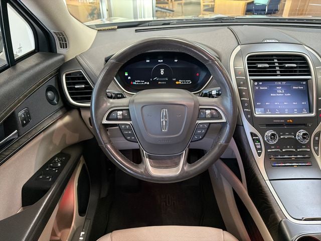 2020 Lincoln Nautilus Reserve