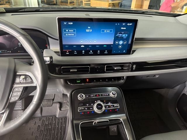 2021 Lincoln Nautilus Reserve