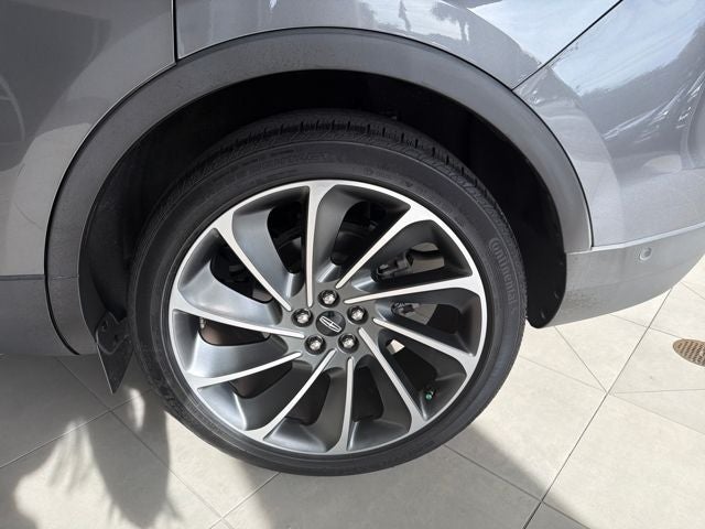 2021 Lincoln Nautilus Reserve