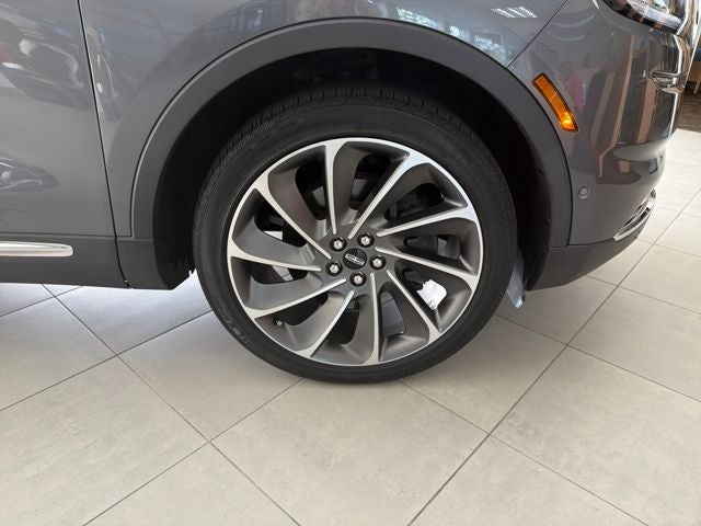 2021 Lincoln Nautilus Reserve