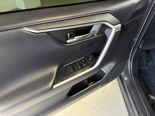 2022 Toyota RAV4 Hybrid XSE