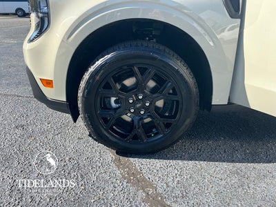 2025 Ford Maverick XLT