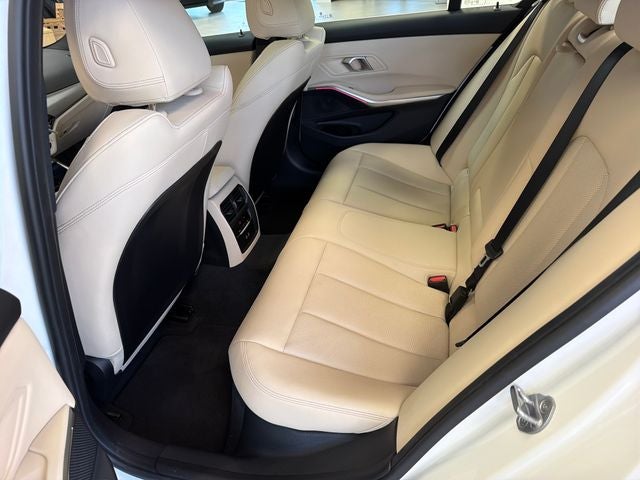 2026 BMW 3 Series 330i