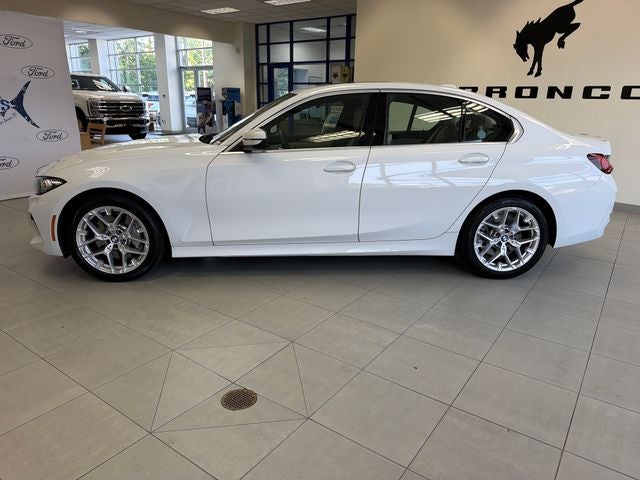 2026 BMW 3 Series 330i