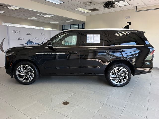 2025 Lincoln Navigator Reserve