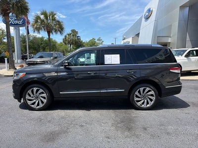 2023 Lincoln Navigator Reserve