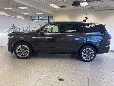 2025 Lincoln Navigator Reserve