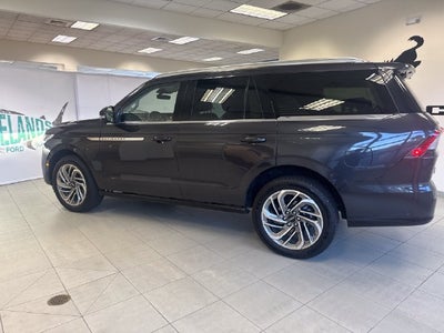 2025 Lincoln Navigator Reserve