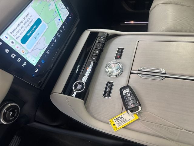 2025 Lincoln Navigator Reserve