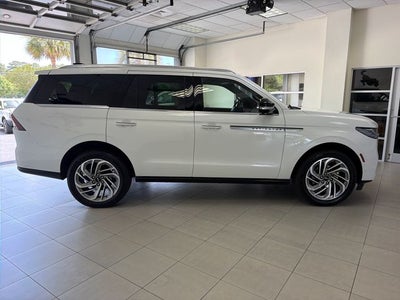 2025 Lincoln Navigator Reserve