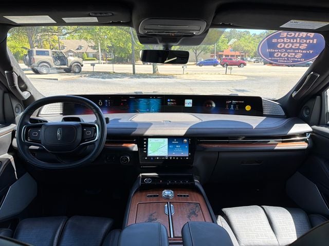 2025 Lincoln Navigator Black Label