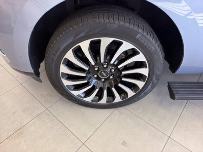 2022 Lincoln Navigator Black Label