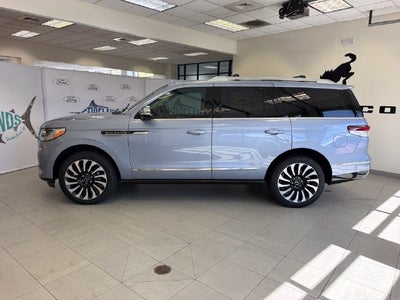 2022 Lincoln Navigator Black Label