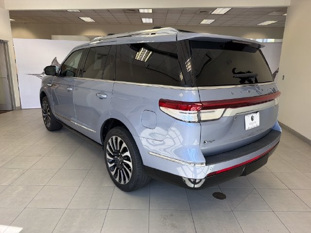2022 Lincoln Navigator Black Label
