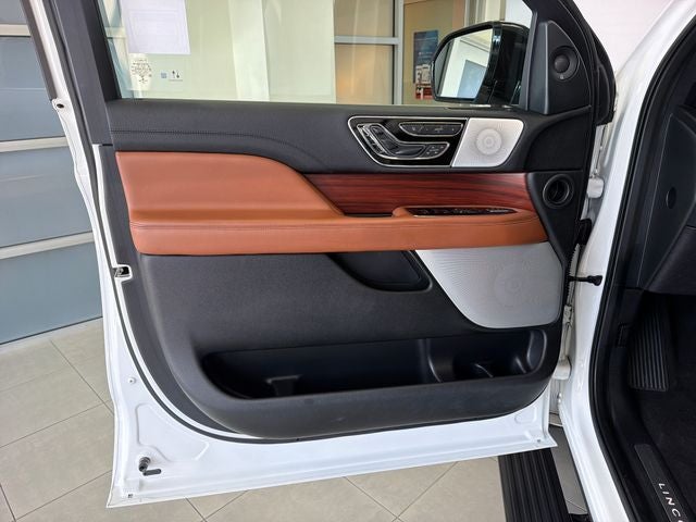 2021 Lincoln Navigator L Reserve