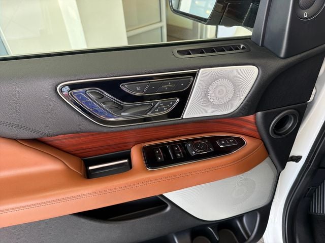2021 Lincoln Navigator L Reserve