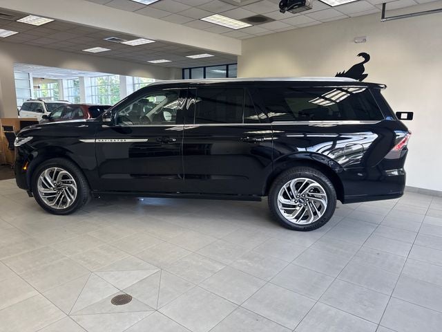 2025 Lincoln Navigator L Reserve