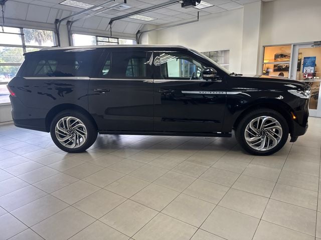 2025 Lincoln Navigator L Reserve